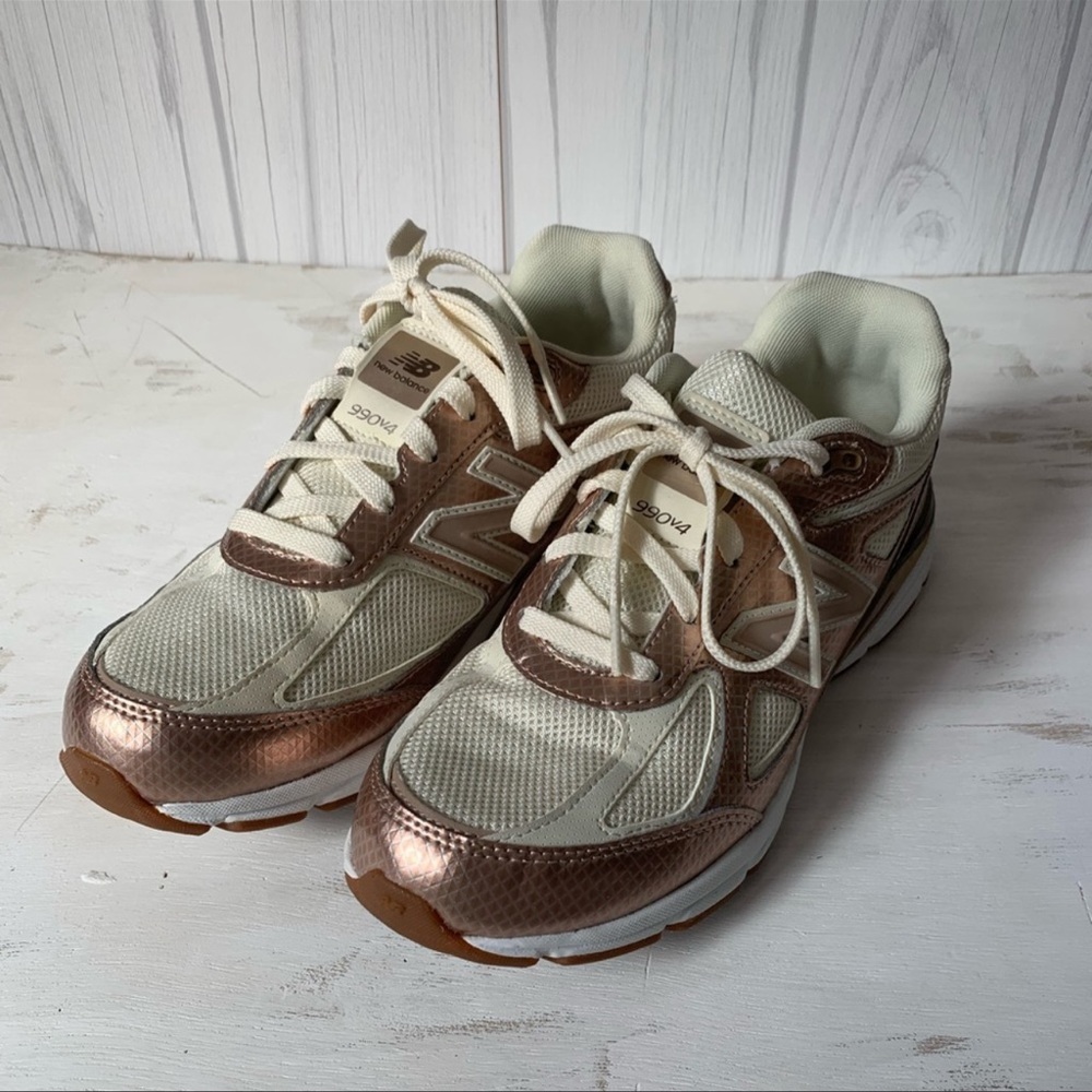 New Balance Women’s Size 6.5 Shoes